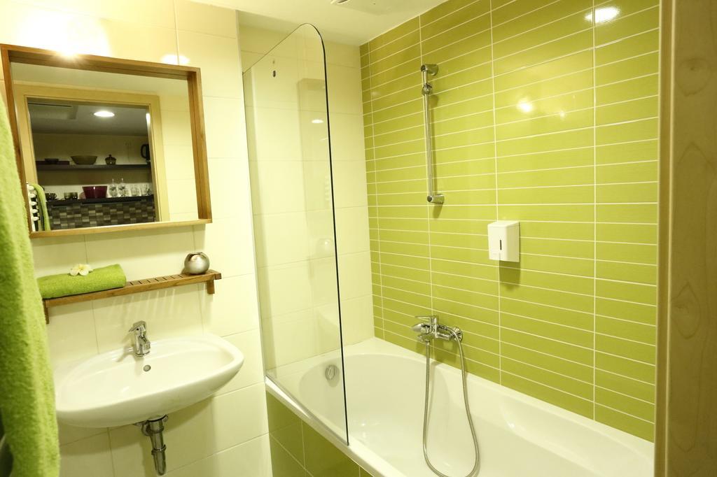 Lake And Spa Apartman Velence Pokoj fotografie